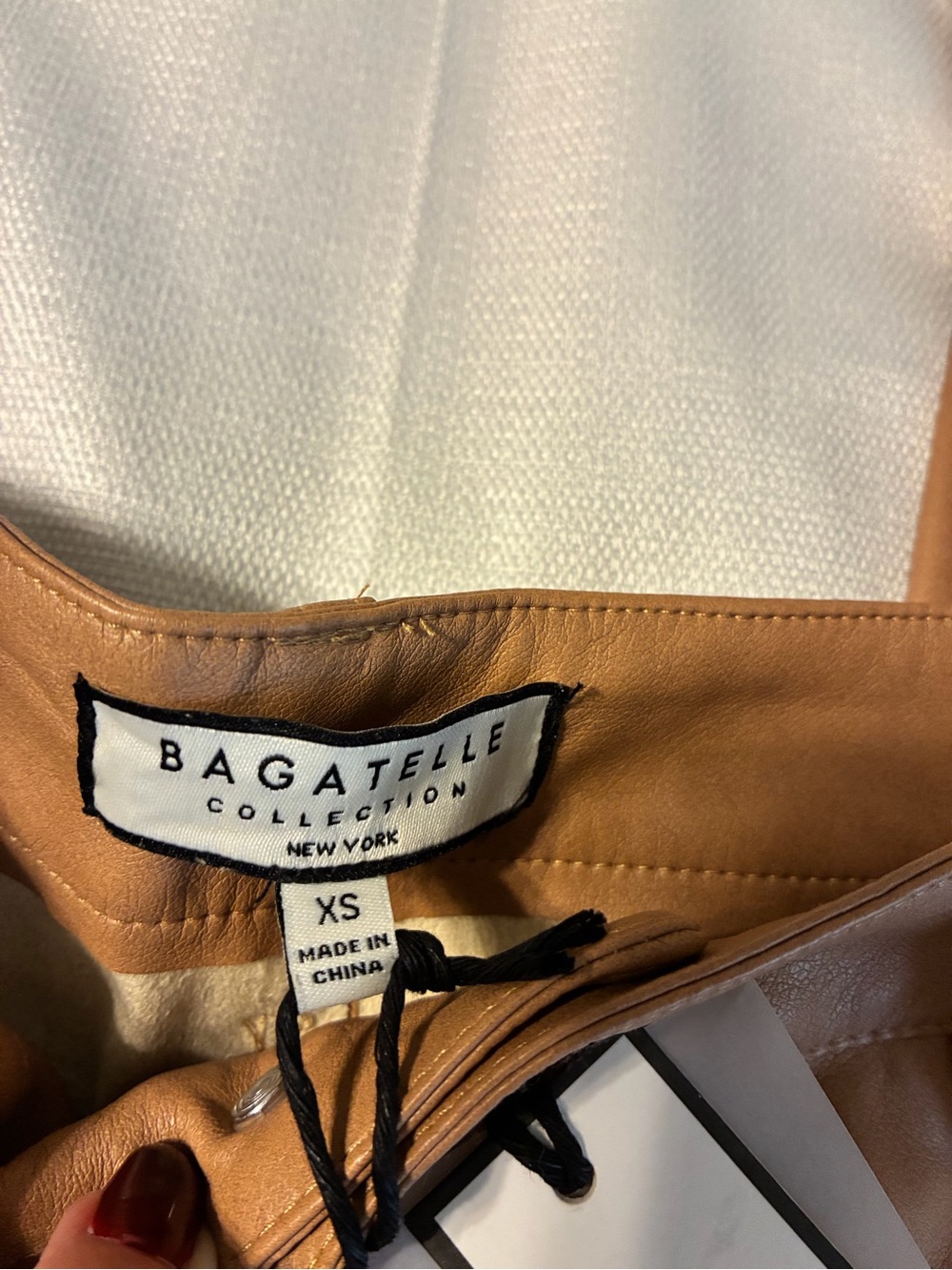 bagatelle Brown Faux Leather Cargo Pants Sz XS NWT/0449 - Picture 3 of 12